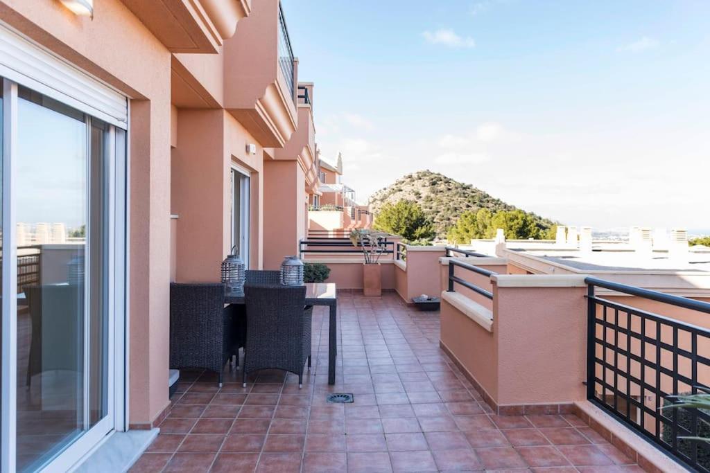 Casa Junto Golf La Sella Y Centro Budista Sakya Muntanya la Sella Eksteriør bilde