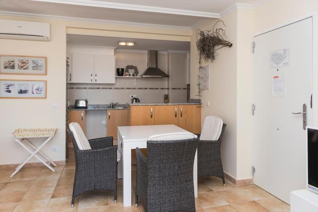 Casa Junto Golf La Sella Y Centro Budista Sakya Muntanya la Sella Eksteriør bilde